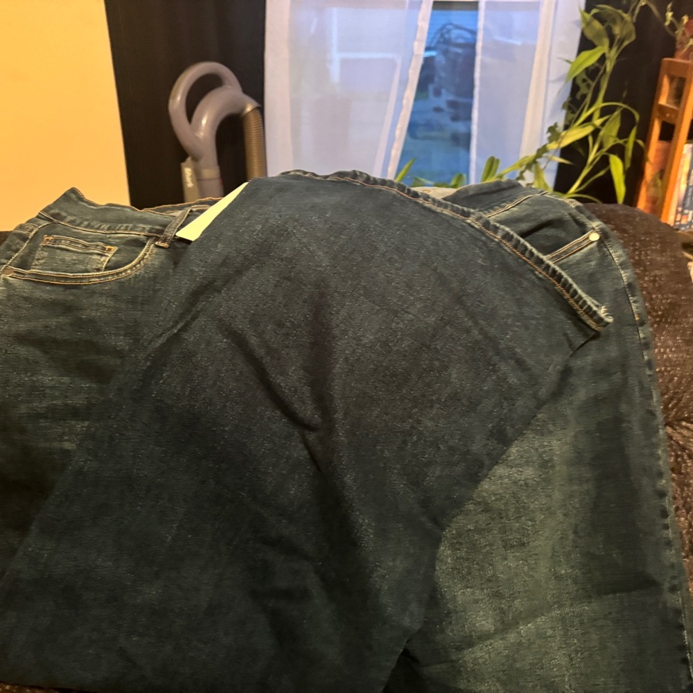 Bloomchic blue jeans. - Picture 4 of 5
